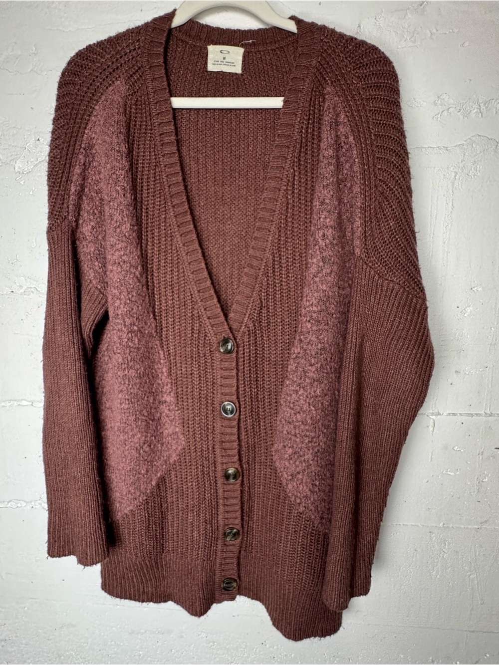 Pins and Needles Cozy V-Neck Button Cardigan‎ Sweater Mauve Brown M Oversize